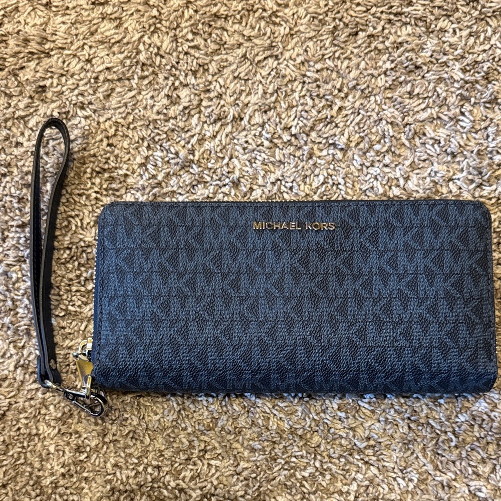 Michael Kors Navy Wristlet Clutch
